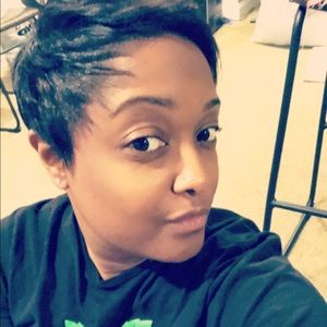 Meet your Posher, Tyana